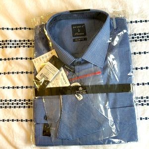 Men’s dress shirt - Blue size L/26. Brand new!